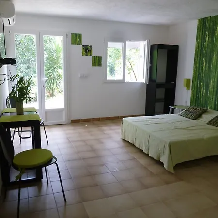 Hébergement de vacances Les Mésanges Grimaud