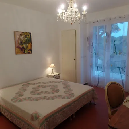 Holiday home Les Mesanges *